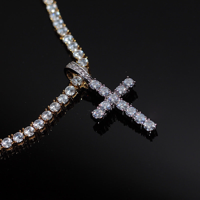 cross-pendant-iced-out